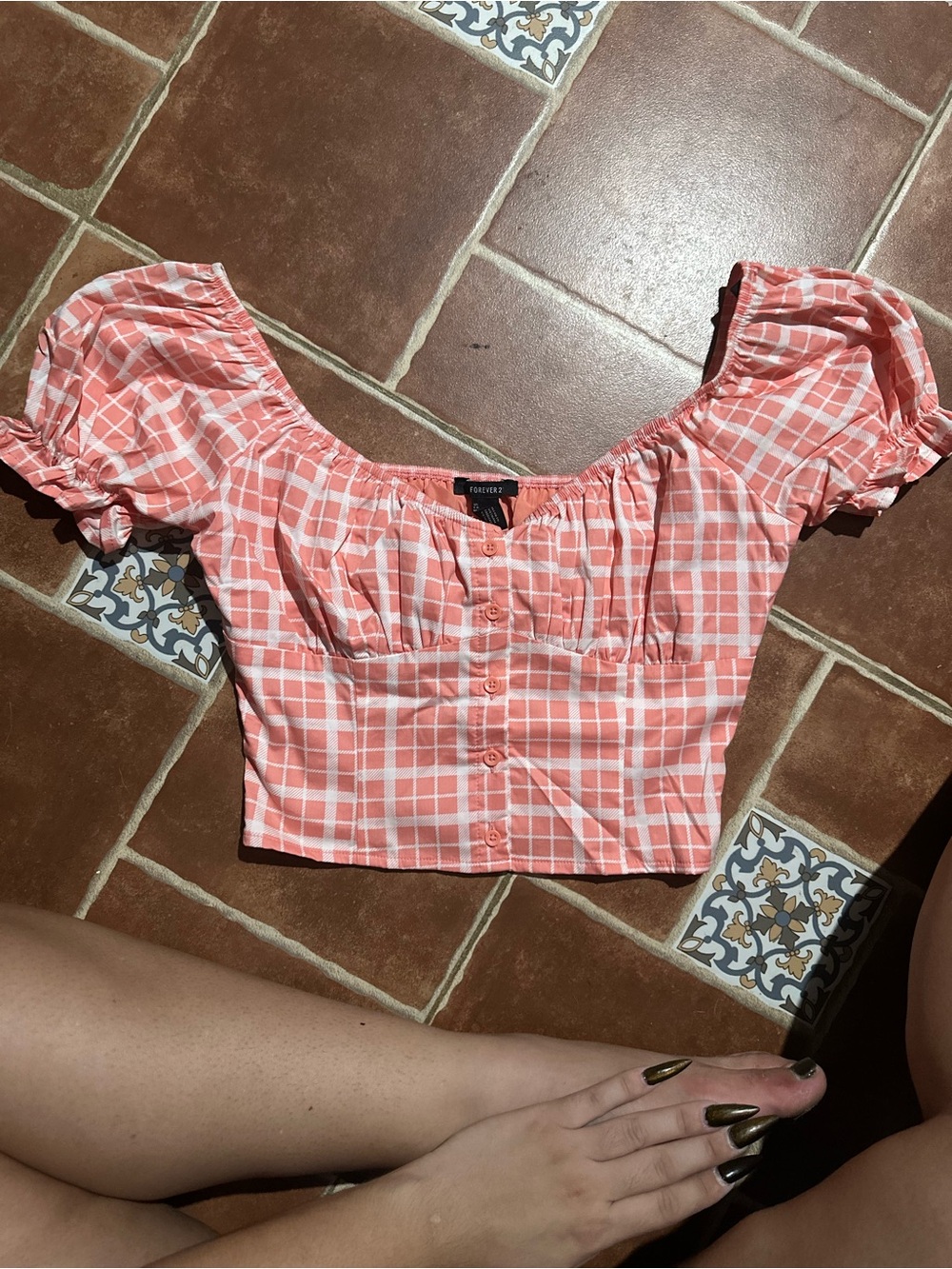 Forever 21 Coral Plaid Puff-Sleeve Cropped Top
